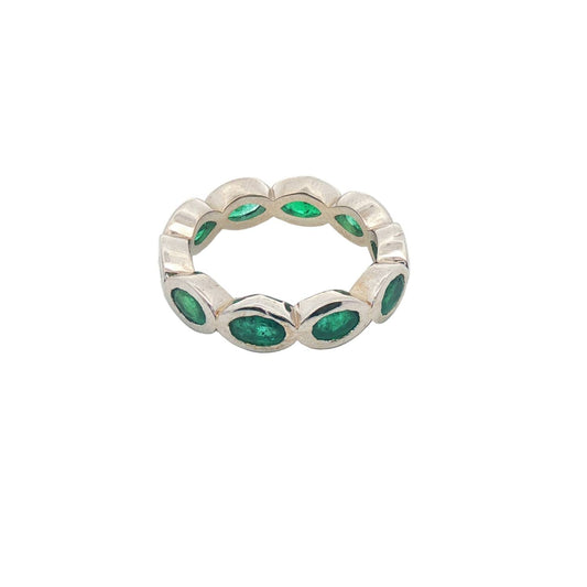 Normani - Women's Genuine Oval Emerald Bezel Fashion Ring