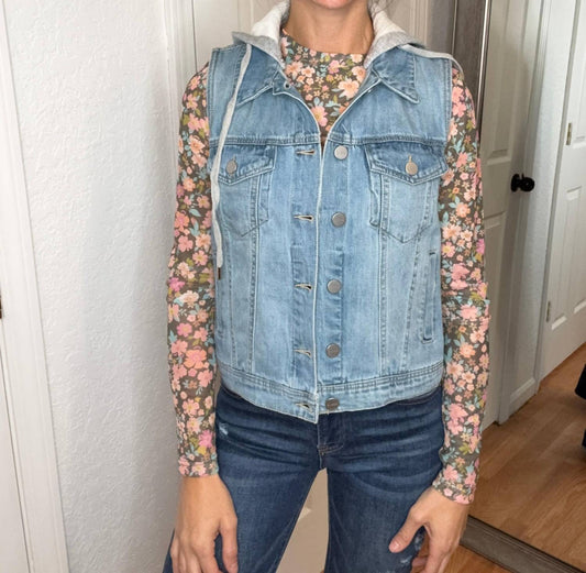 Risen - Saffira Hooded Denim Vest