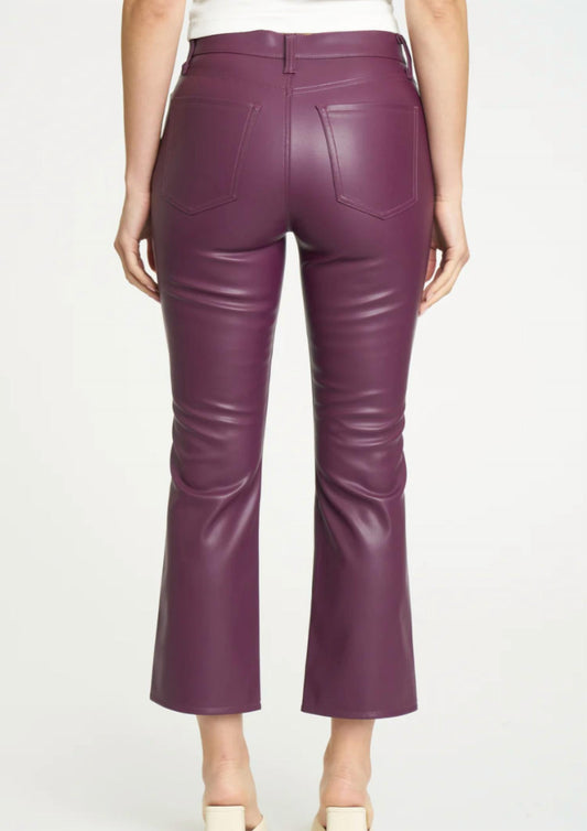 Daze - Shy Girl Jean