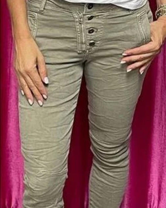 Femme Fatale - Four Button Signature Pant