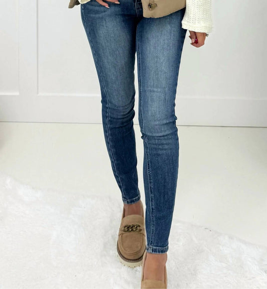 Judy Blue - Perfect Day Tummy Control Skinny Jeans