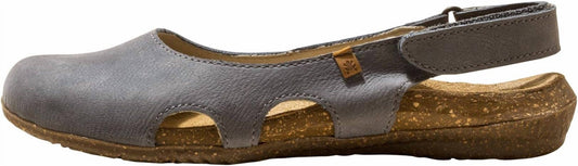 El Naturalista - Women's Wakataua Flat Shoes