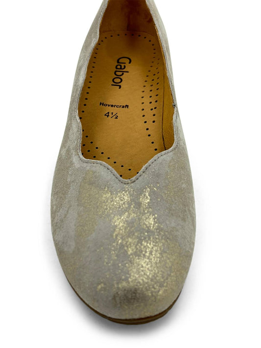 Gabor - Women's Scallop Slip-on Shoes