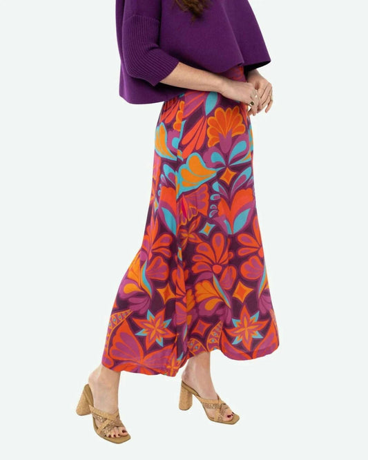 Briton Court - Tiffany Skirt