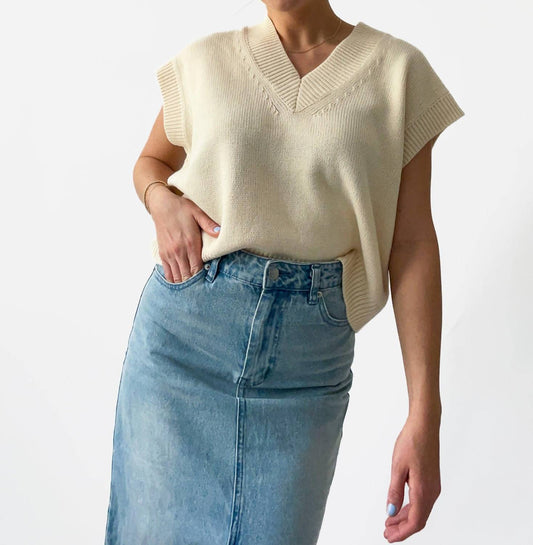 Olivaceous - Sweater Vest