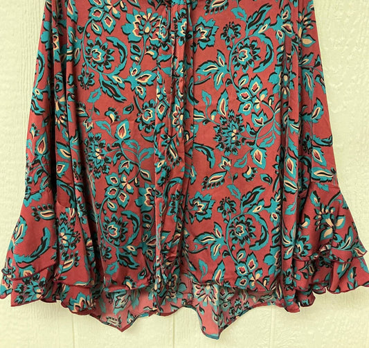 Easel - Women's Long Bell Sleeve Print Blouse - Plus