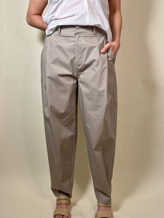 Psophia - Poplin Pleated Pants