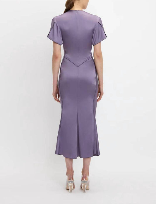 Victoria Beckham - Gathered V-neck Midi Dress
