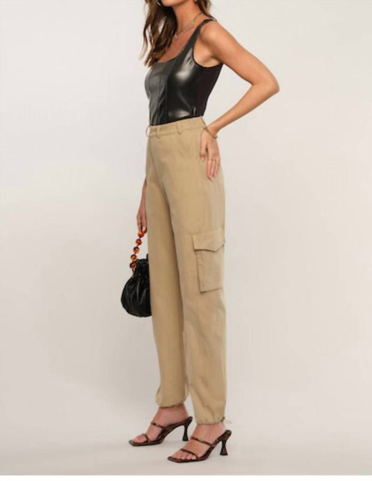 Heartloom - Kar Pant