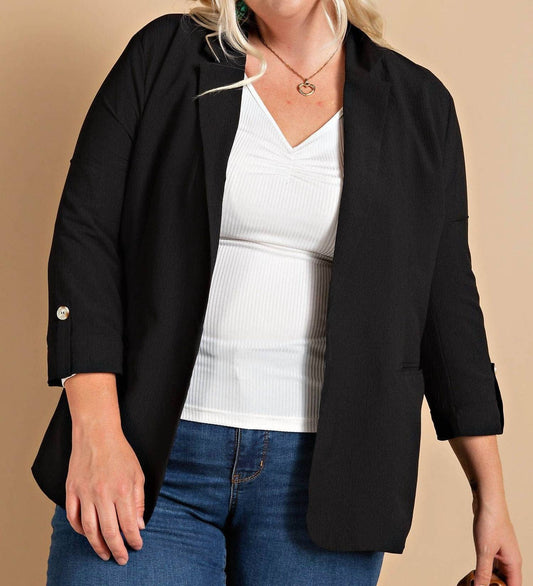 Kori - Floral Lined Crinkle Fabric Blazer - Plus