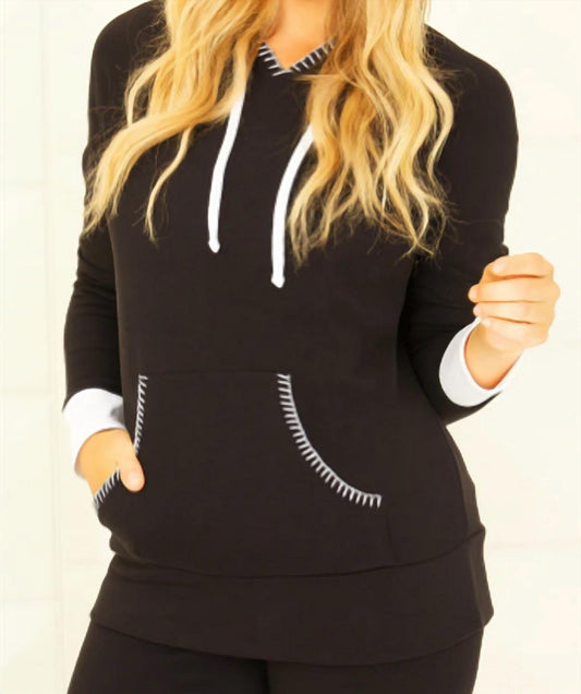 French Kyss - Detail Hoodie with Pocket