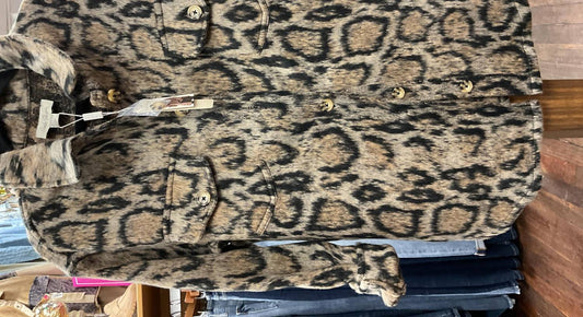Charlie Paige - WOMEN'S LEOPARD SHACKET