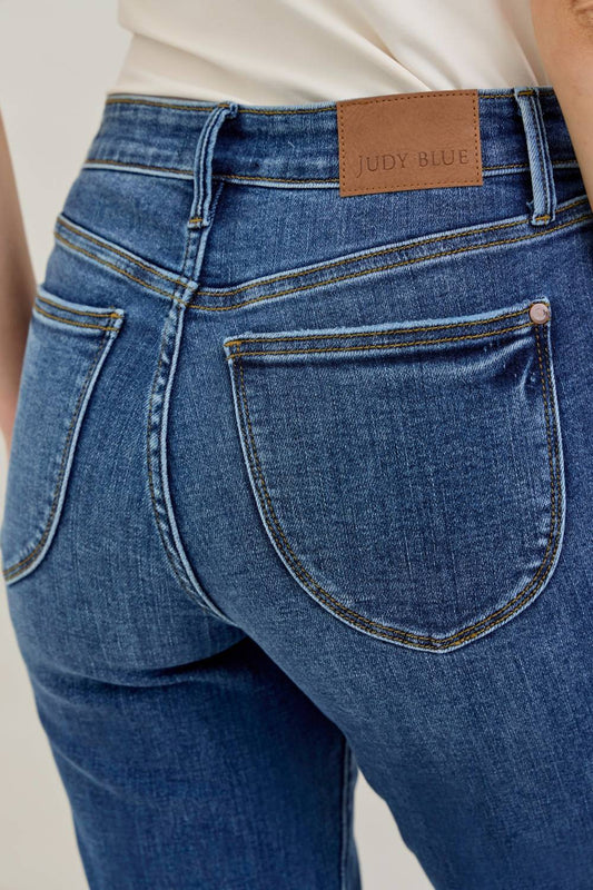 Judy Blue - Buttery Soft Shield Back Pocket Stretch Slim Fit