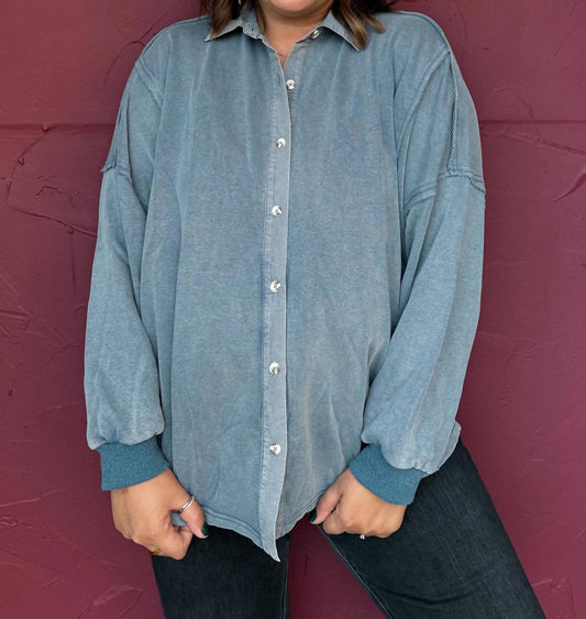 She + Sky - Long Sleeve Contrast Washed Shacket