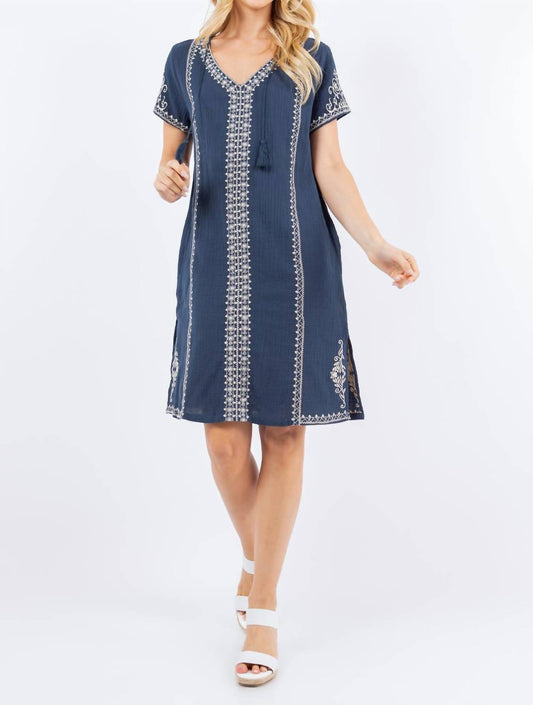 Paparazzi - Double Face Guaze Embroidered Shift Dress