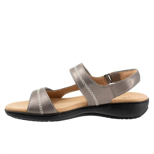 Trotters - Women's Romi Stitch Sandals