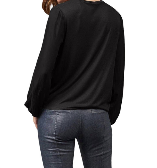 Lola & Sophie - V NECK PLEATED BAND TOP