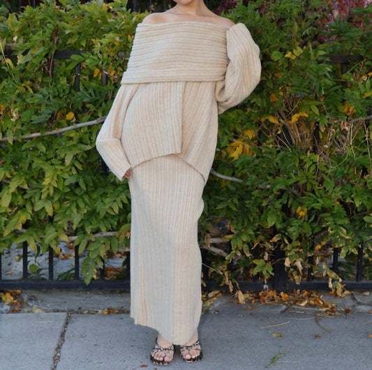 Le Lis - Rhyka Off Shoulder Sweater
