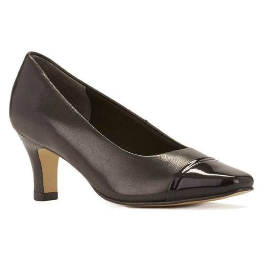 The Walking Cradle Co. - Women's Race Dress Pump