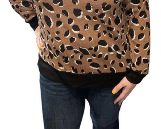 Honeyme - Leopard Weekender Tee