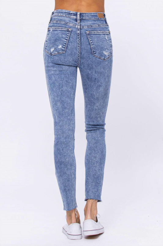 Judy Blue - Destroyed Skinnies