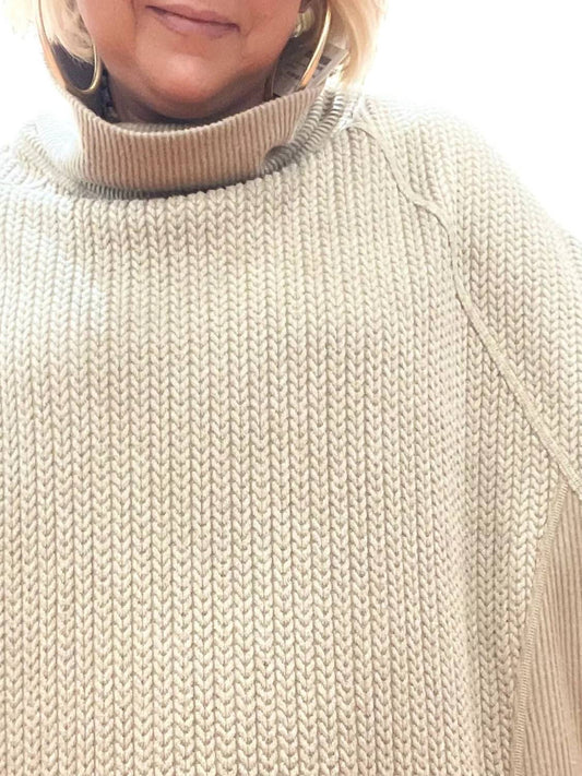 Very J - Turtleneck Textured Sweater