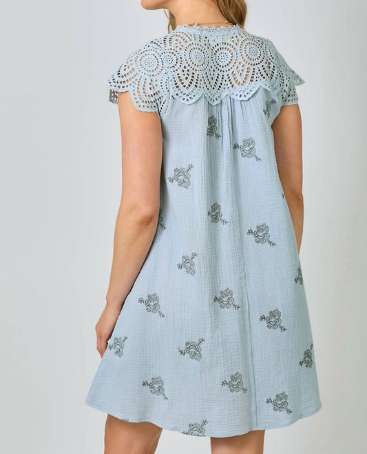 Mystree - Eyelet Sleeve Dress