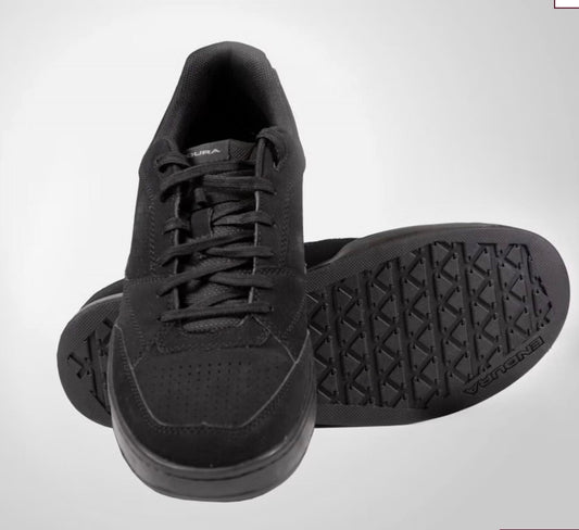 Endura Inc - Unisex Hummvee Flat Pedal Shoe