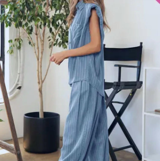 Davi & Dani - Stripe Short Sleeve Button Down Shirt And Pants - Plus