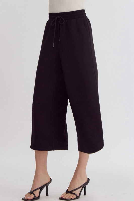 Entro - Textured Cropped Pants