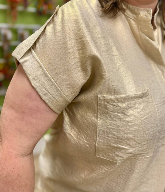 Bella Amore - Short Sleeve Button Up Top