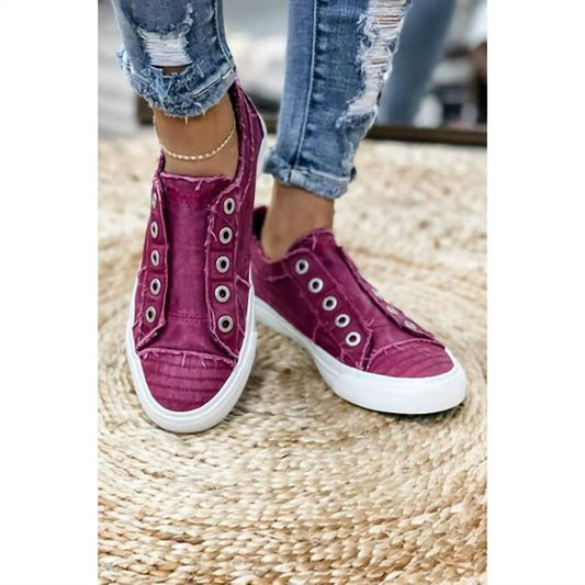 Blowfish - Slip On Comfort Canvas Sneaker