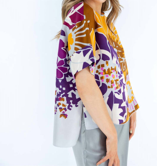 Psophia - Flowing Square Top