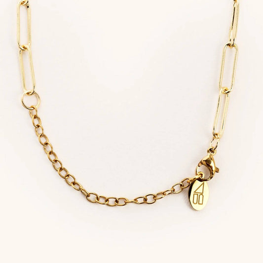 Nikki Smith Designs - Women's Chain Necklace