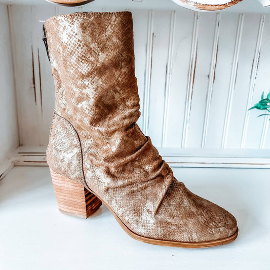 Very G - Women's Preston Mid Calf Bootie