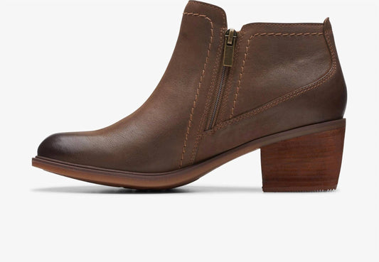 Clarks - Women’s Neva Lo Boots