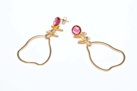 Avenue Chic - Women's Orchid Pear Earrings