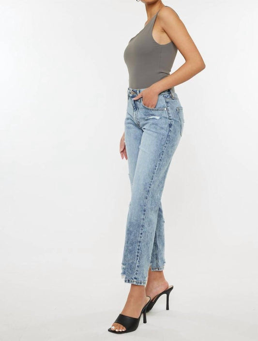 TREVIE ULTRA HIGH RISE STRAIGHT LEG JEANS