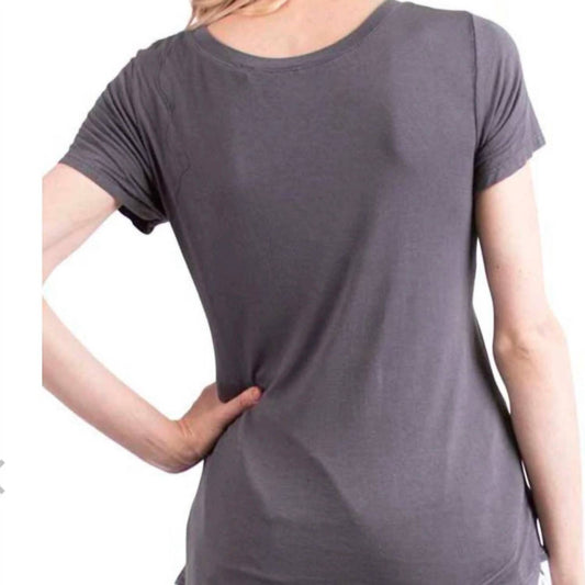 Gigi Moda - Satin V-neck Short Sleeve Tee