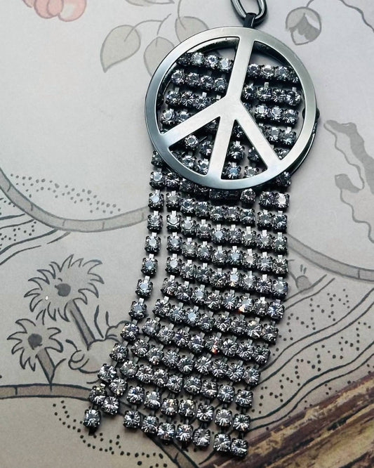 Tova - Women's Peace Necklace