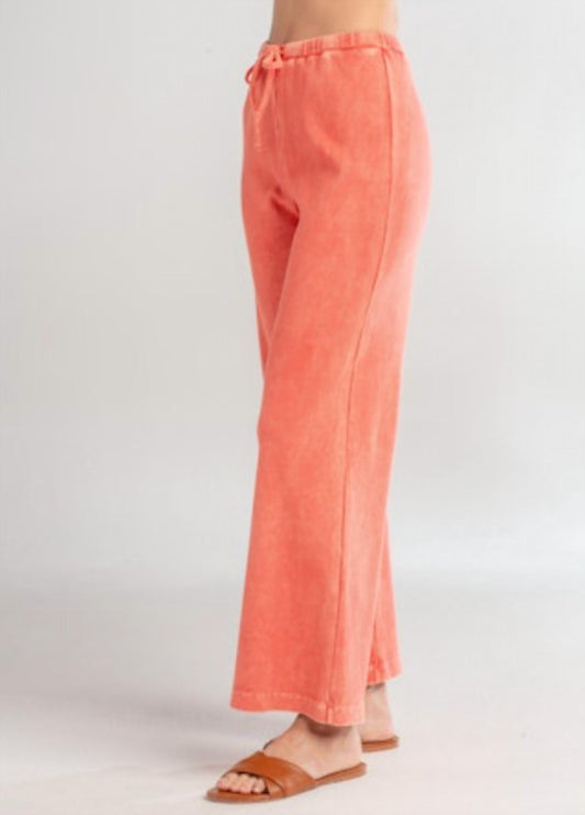Red Haute - Women's Wide Leg Pants
