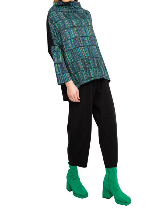 Ozai N Ku - Boxy Top