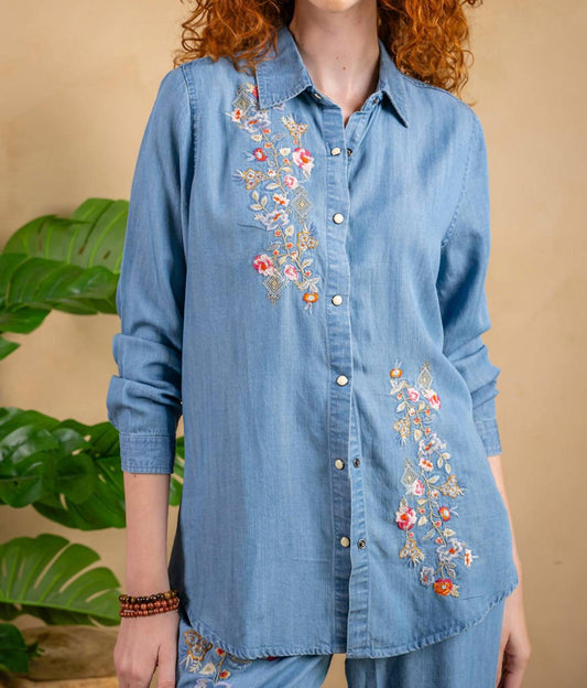 Paparazzi - Embroidered Tencel Big Shirt