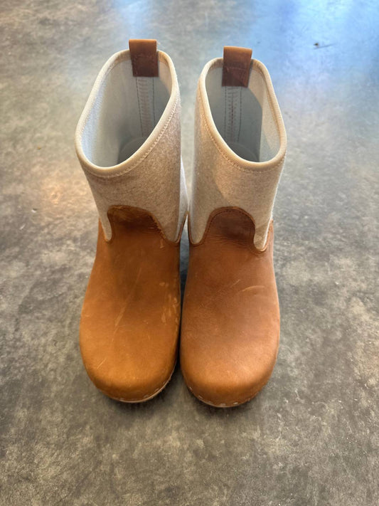 Magnafied - Women's Hannah Boot