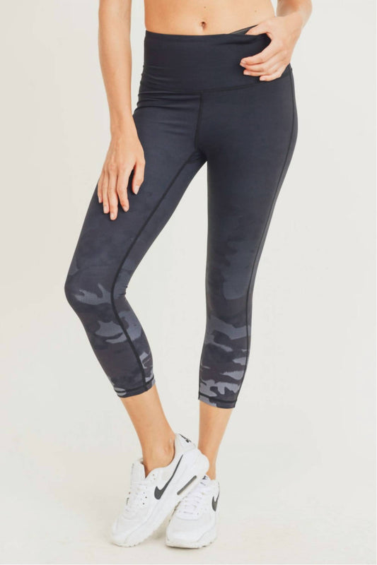 Mono B - Camo Tip Ombre Print High Waisted Capri Leggings