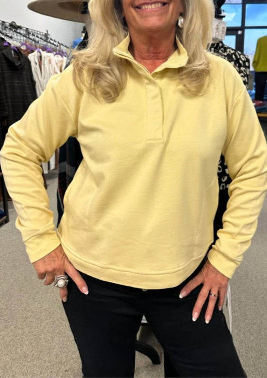 Lulu-B - Soft Button Collar Sweatshirt