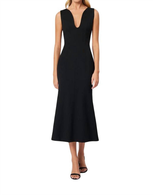 Elliatt - Eden V-neck Midi Dress