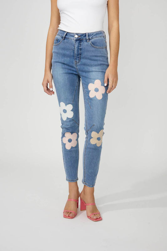 Frank Lyman - Floral Embroidered Skinny Jeans