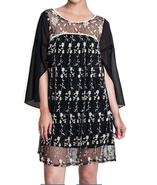 Umgee - Lace Baby Doll Tunic Dress