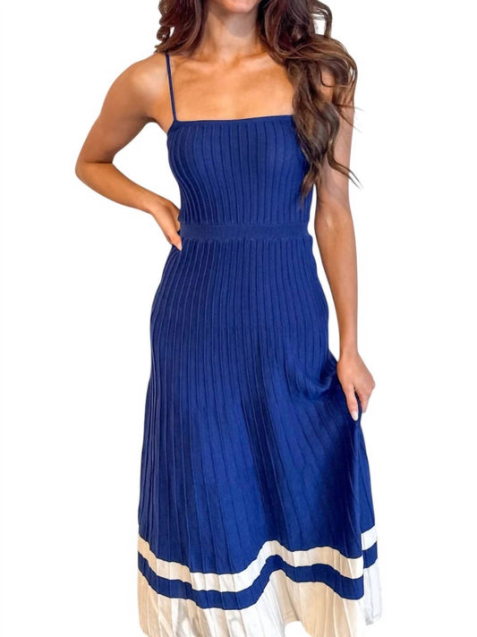 Olivaceous - Sideline Strut Maxi Dress